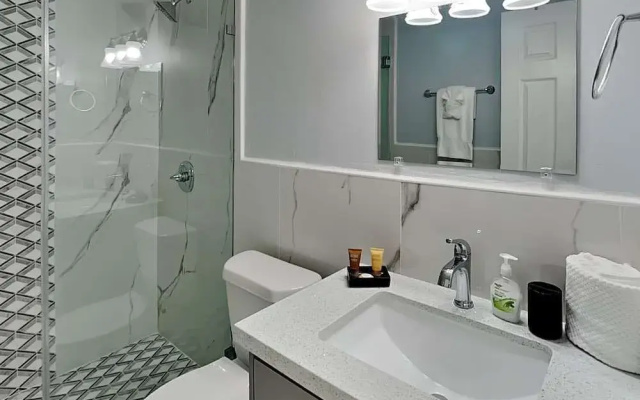 Comfort Canal Home