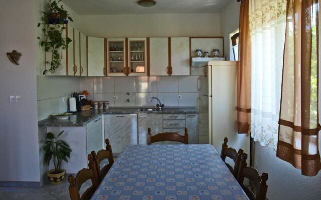 Apartments Janja Postira