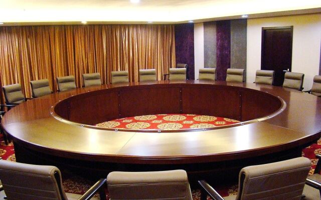 Haideyi Hot Spring Resort Hotel - Tianjin