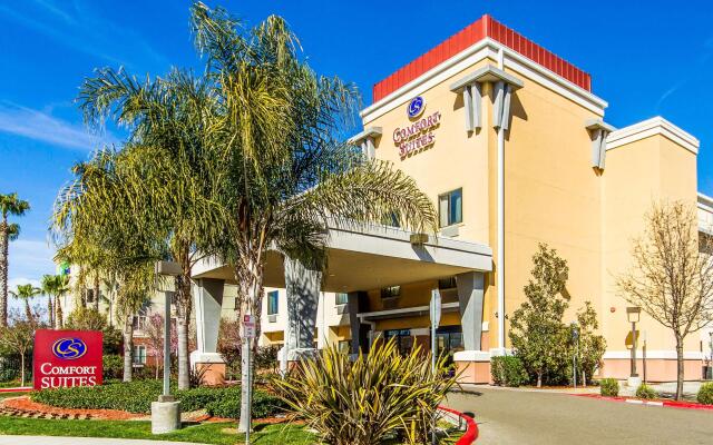 Comfort Suites Vacaville-Napa Valley Area