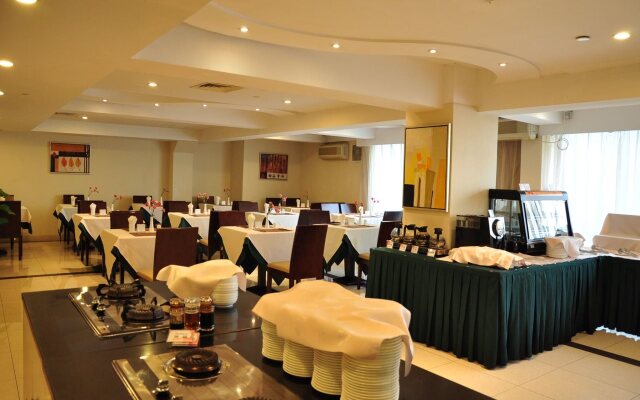 Noahs Hotel