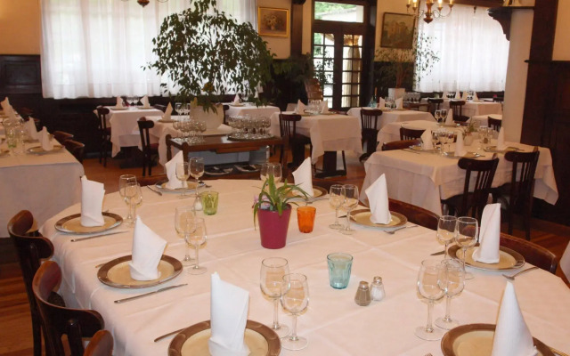 Hôtel des Voyageurs