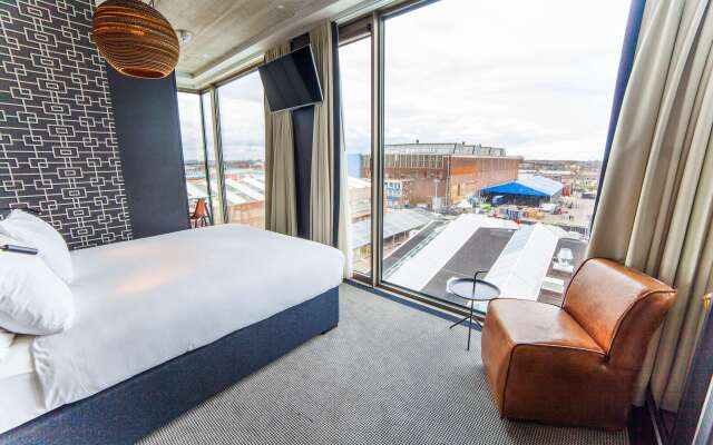 DoubleTree by Hilton Hotel Amsterdam - NDSM Wharf