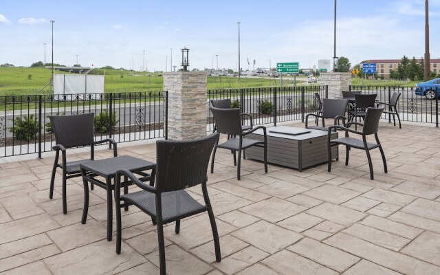 Holiday Inn Express And Suites Bourbonnais East - Bradley, an IHG Hotel