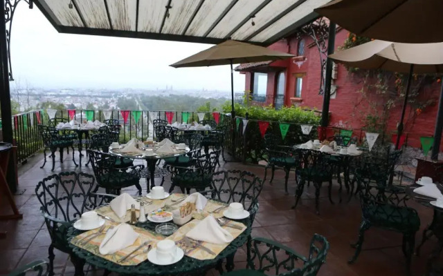 Villa San Jose Hotel and Suites