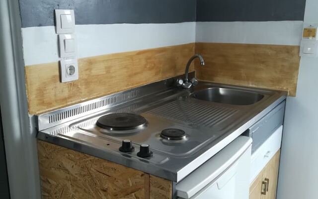 Family House Studios Apartments