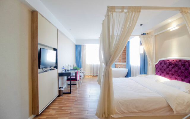 Miss Tian+ Apartment Hotel