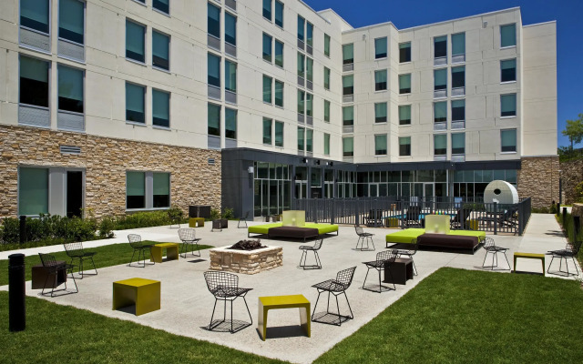 Aloft Las Colinas