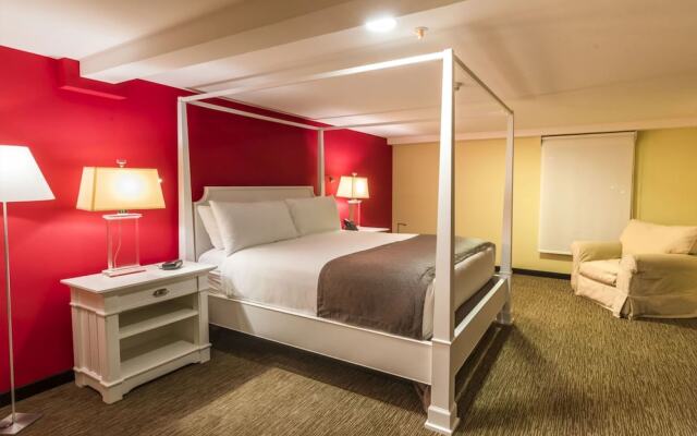 Urban Green Hotel & Suites