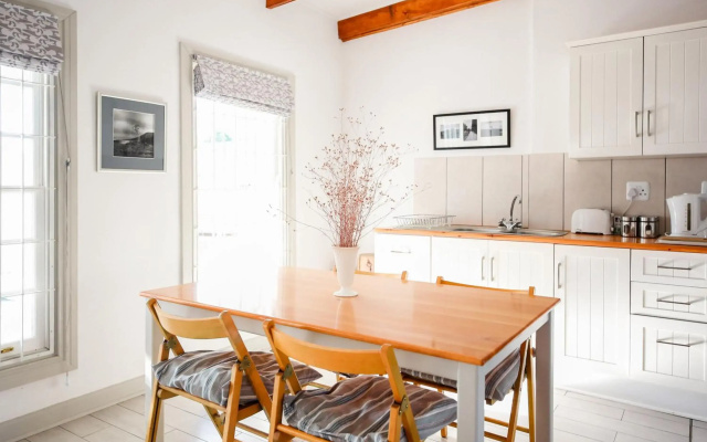 River Bend Cottages