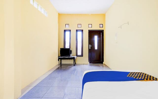 OYO Life 90701 Kost Syariah Deris