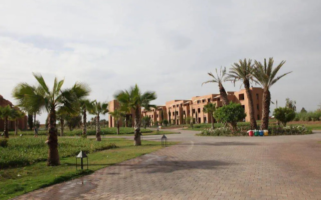Aqua Mirage Club