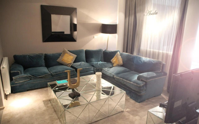 AB Design Suites  Madrid