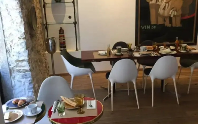 Demeure d'Hotes Le Rocher