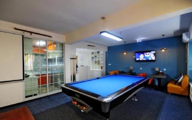 Guiyang That Year Of February Youth Hostel