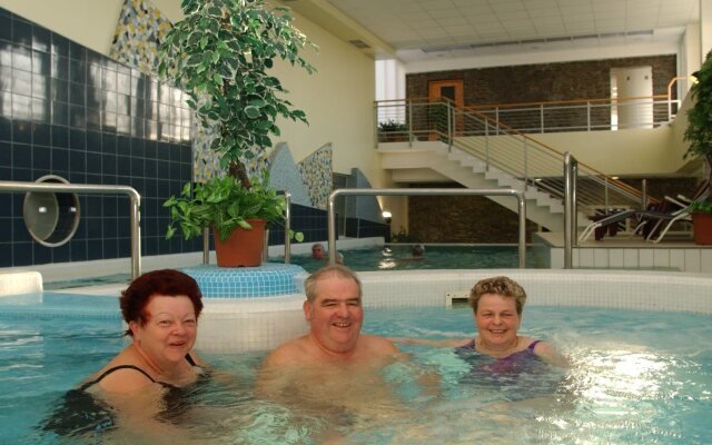Hunguest Hotel Repce