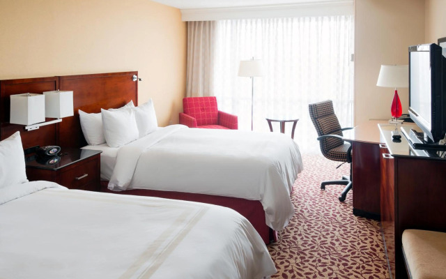 Wyndham Cleveland Airport