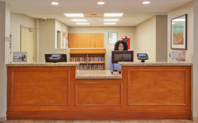Candlewood Suites Montgomery- North by IHG