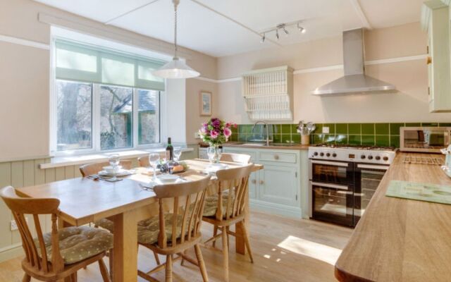 Holiday Home Coldburn