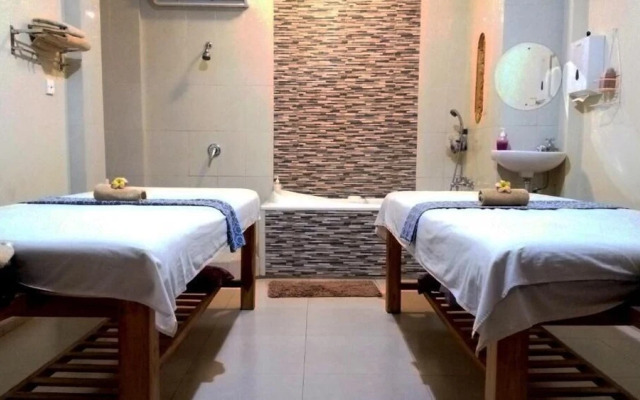Rembulan Inn and Spa