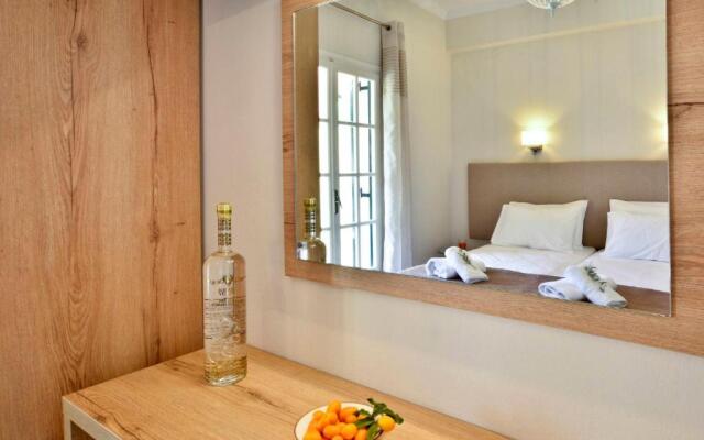 Dimitris Residence 1