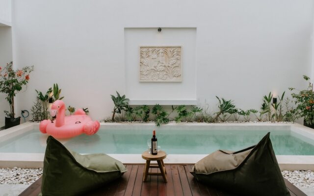 The Pahala Villas