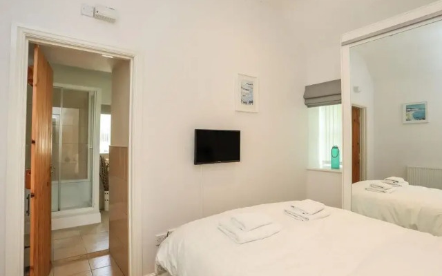 Tyn Towyn - Bwthyn Haf