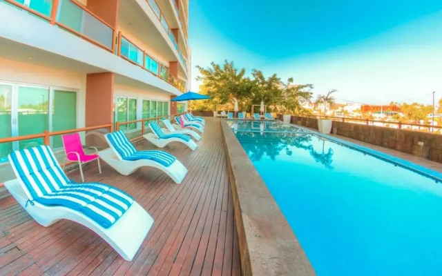 Deck 12 Puerto Vallarta