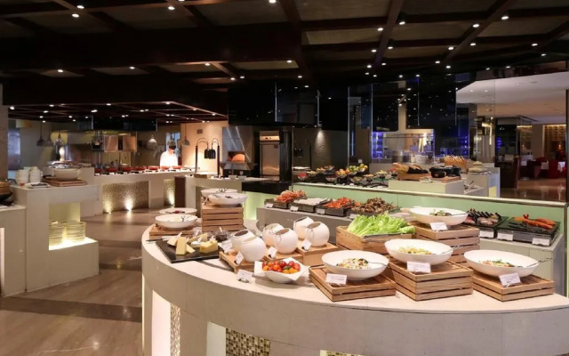 Swissotel Grand Shanghai