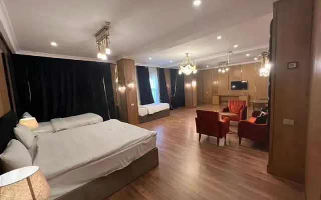 Madison Hotel Baku