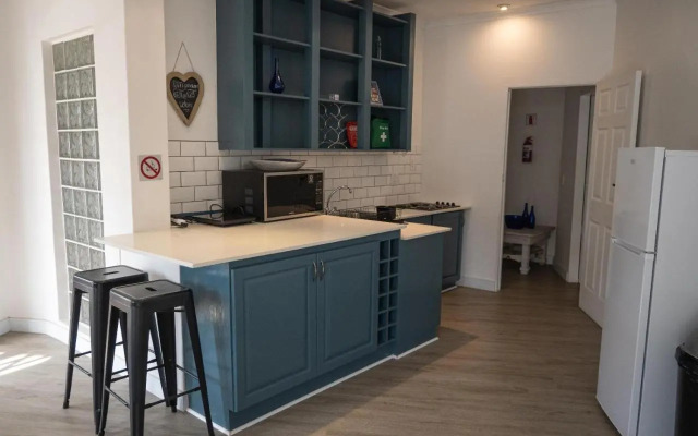 Kelkiewyn Waterkloof Guesthouse