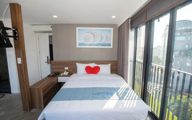 Lake View Hotel