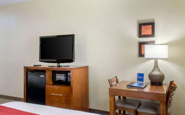 Comfort Inn & Suites Covington - Mandeville