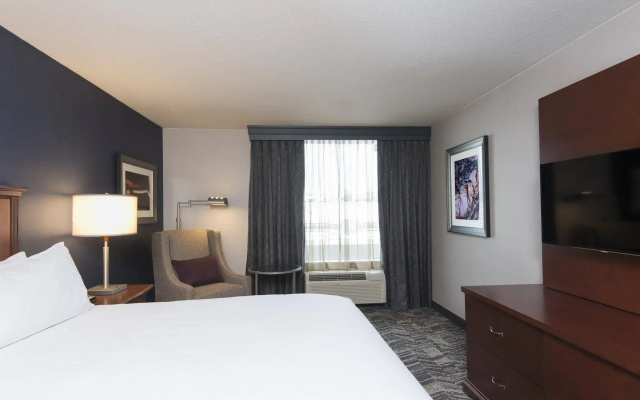 DoubleTree by Hilton Schenectady Downtown