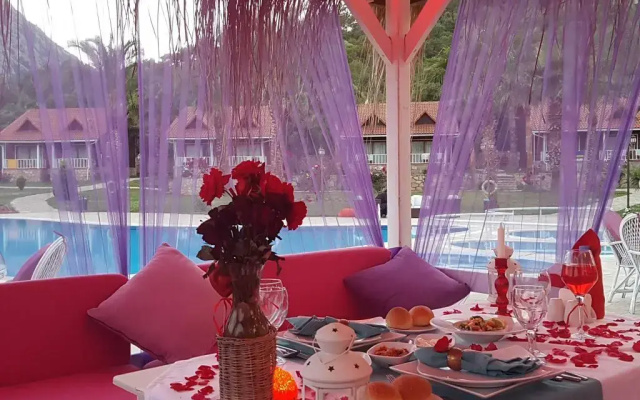 Club Sun Village Hotel