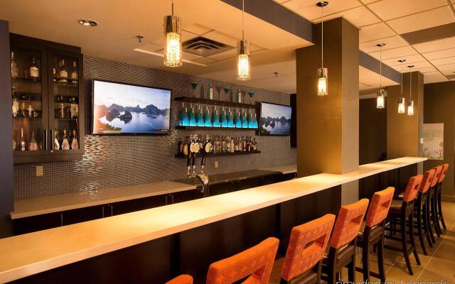 Holiday Inn Hotel & Suites Mississauga by IHG