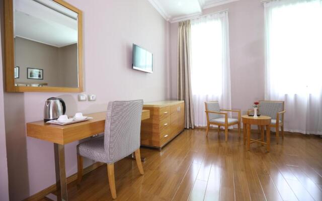 New Day Hotel