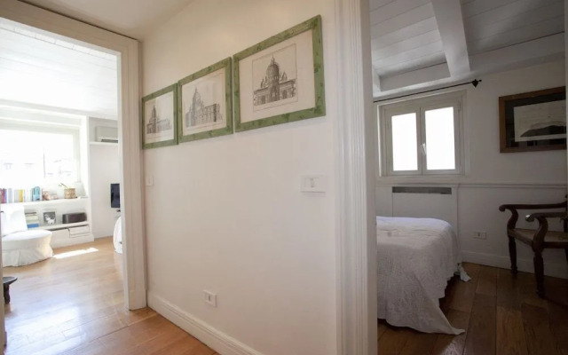 Princely Penthouse on the Pilgrims' Way