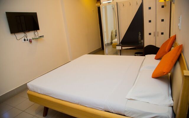 FabHotel Kinnera Comforts