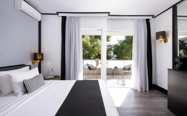 Athenian Riviera Hotel & Suites