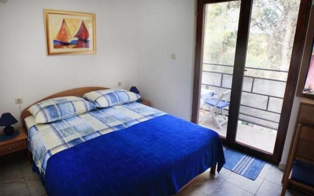 Apartments Brac Osibova