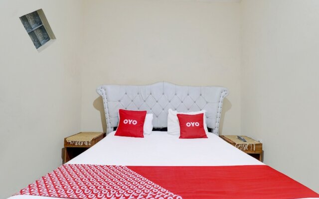 OYO Life 91480 Putridapisa Syariah
