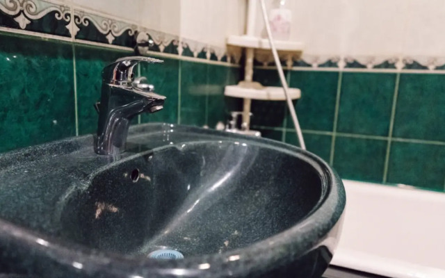 Апартаменты на улице Выучейского 16