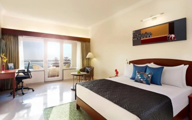 The Gateway Hotel Lakeside Hubli