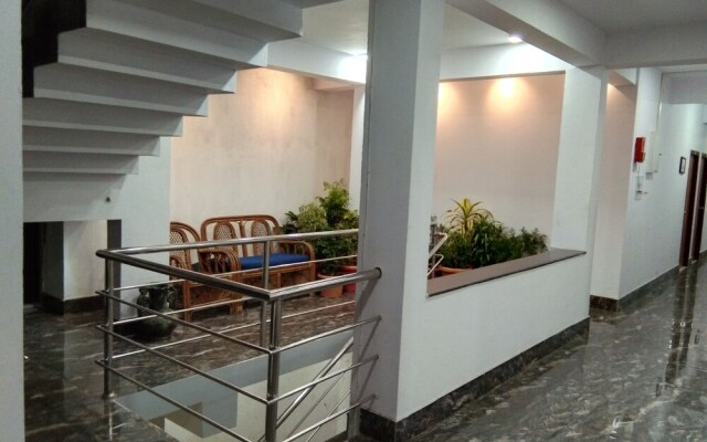 Hotel Hilltop International