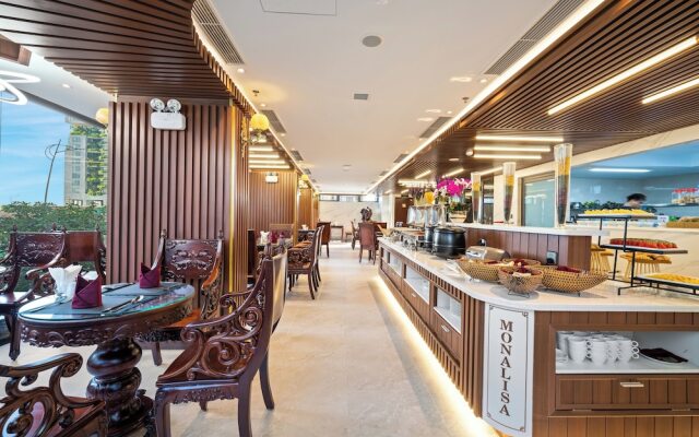 Monalisa Luxury Hotel