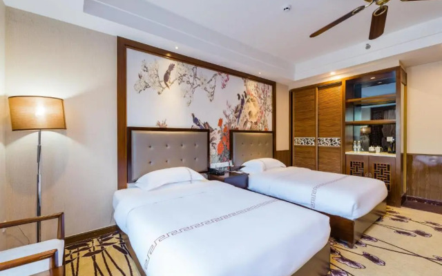 Sanqingshan Boutique Hostel