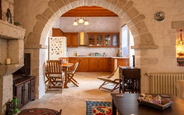 Stonehouse With Backyard and Fireplace in Alacati
