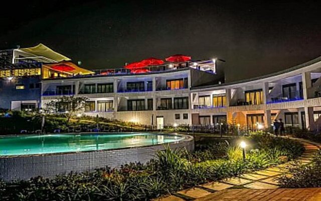 Aquarius Kigo Resort