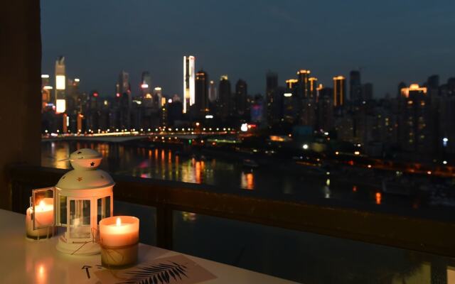 Qing Apartment Spring Heartbeat